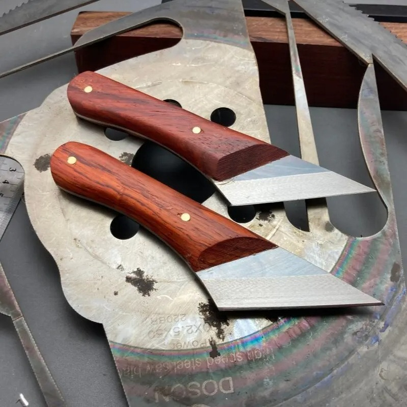 Coltello da taglio per pelle d - Leatherwork Projects recensione e prezzo