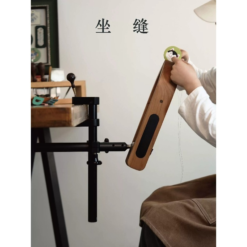 Supporto per cucitura in pelle - Leatherwork Tools recensione e prezzo